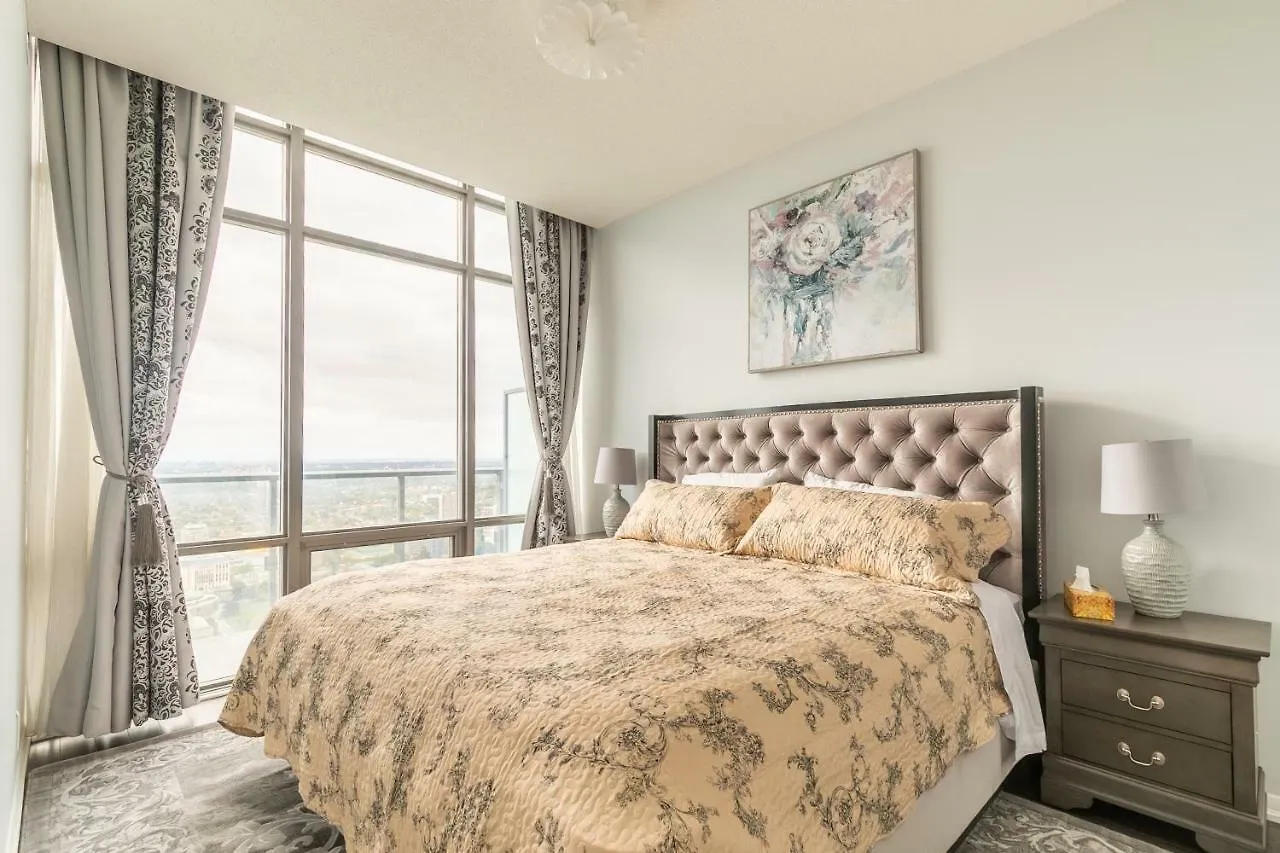 Unbelievable Penthouse View With 3 Bedrooms Toronto