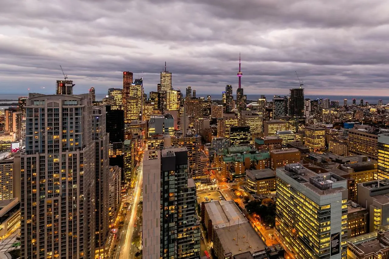 Apartment Unbelievable Penthouse View With 3 Bedrooms Toronto