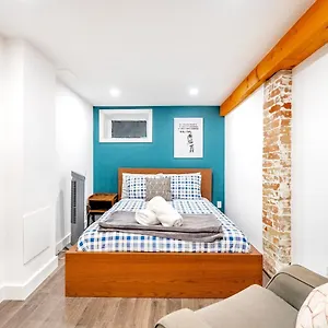 Spacious 1br Just Minutes From High Park Apartment